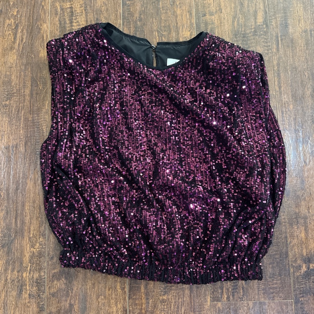 DO+BE Sparkling Sequin Top - Deep Purple